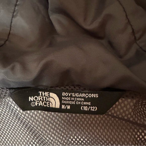 THE NORTH FACE RESOLVE REFLECTIVE JACKET BOYS' Grey/Heathered Grey medium 10/12 - Picture 9 of 11